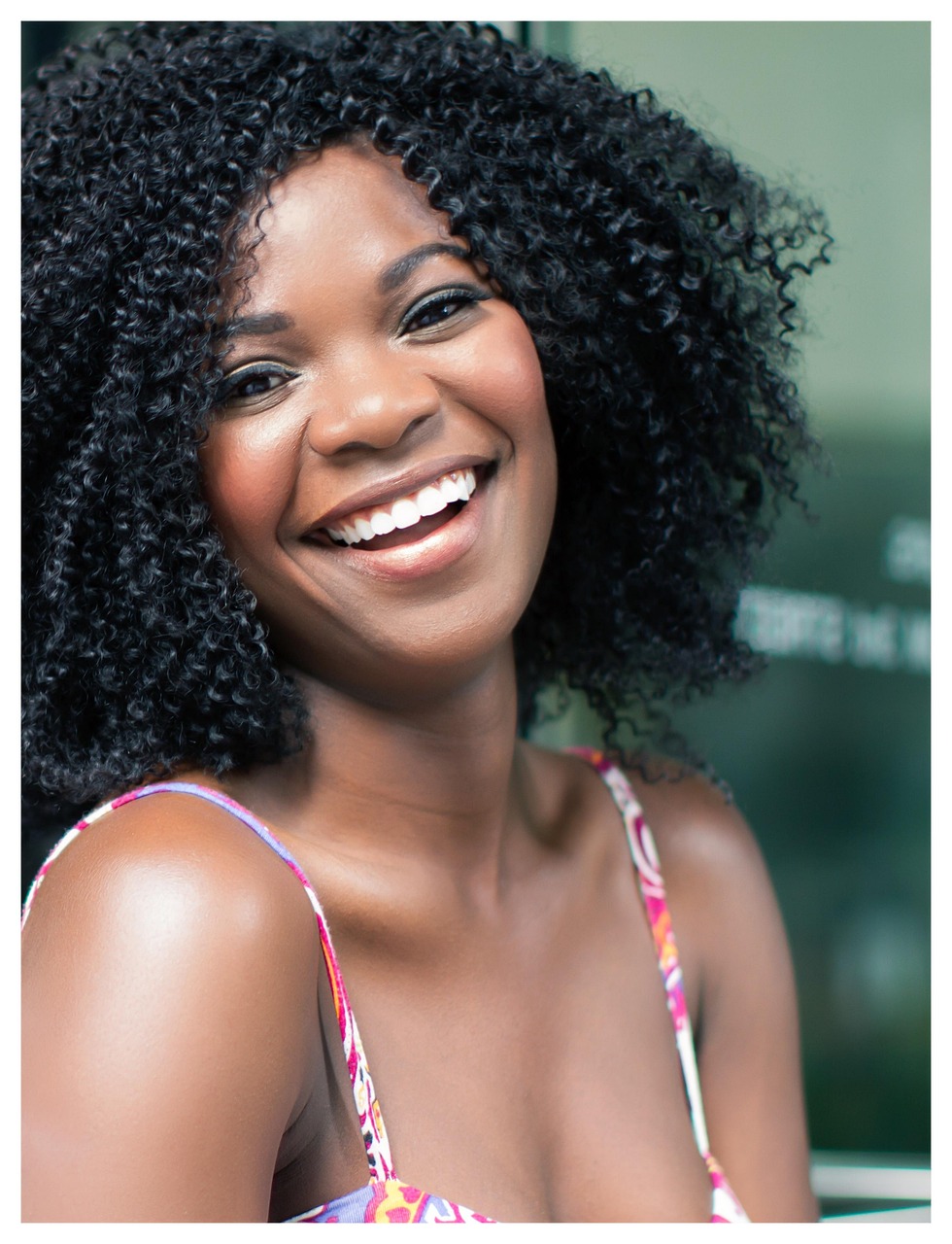 smile, happy, people, fun, young, woman, happiness, girl, smiling, portrait, female, person, nature, cheerful, face, summer, lifestyle, looking, black woman, fashion, attractive, model, glamour, african, posing, black people
